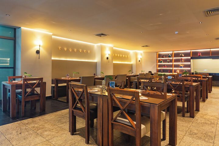 Dining 127 of 157
