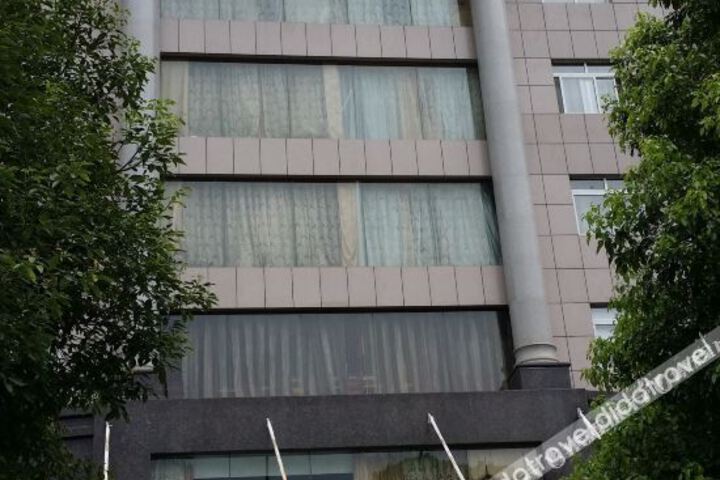 Hotel 4 of 21