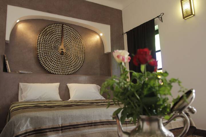 Room 21 of 65