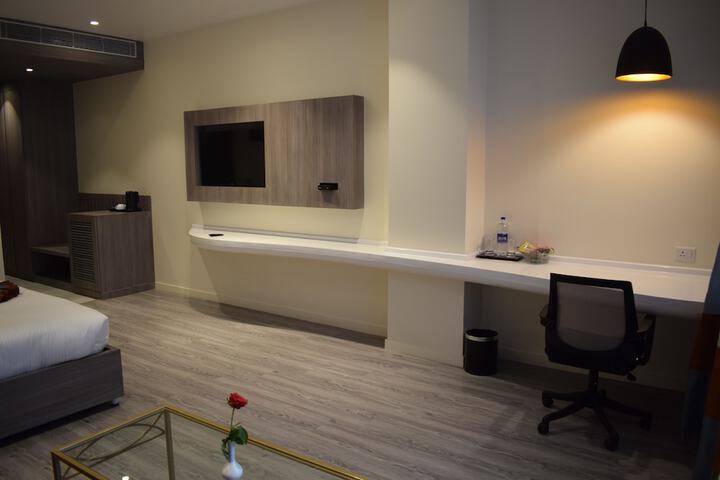 Room 7 of 52