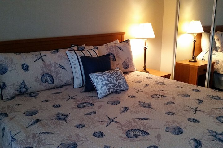 Room 6 of 71