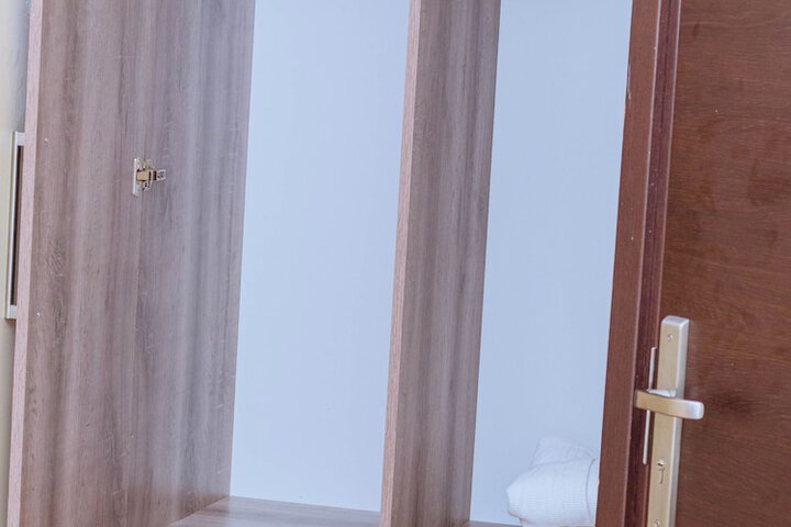Room 15 of 53