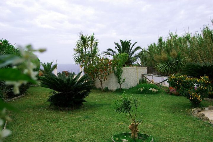 Property Grounds 15 of 23