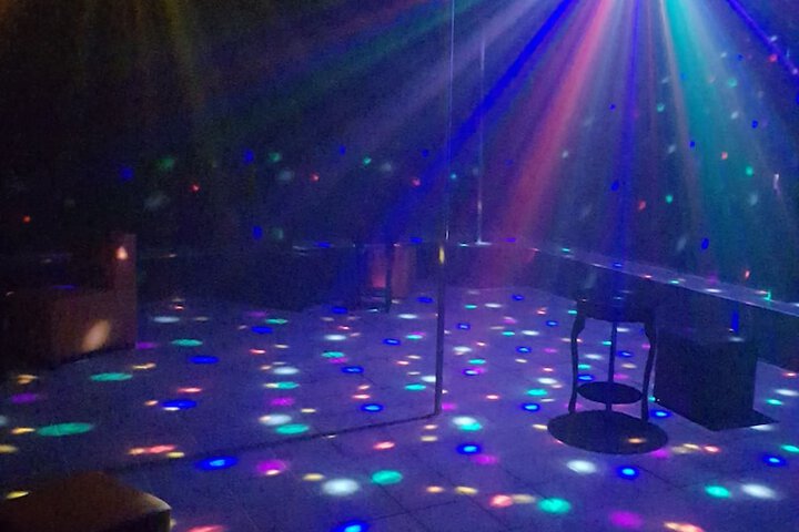 Entertainment 3 of 20