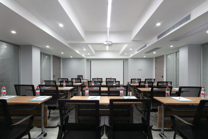 Room 2 of 13