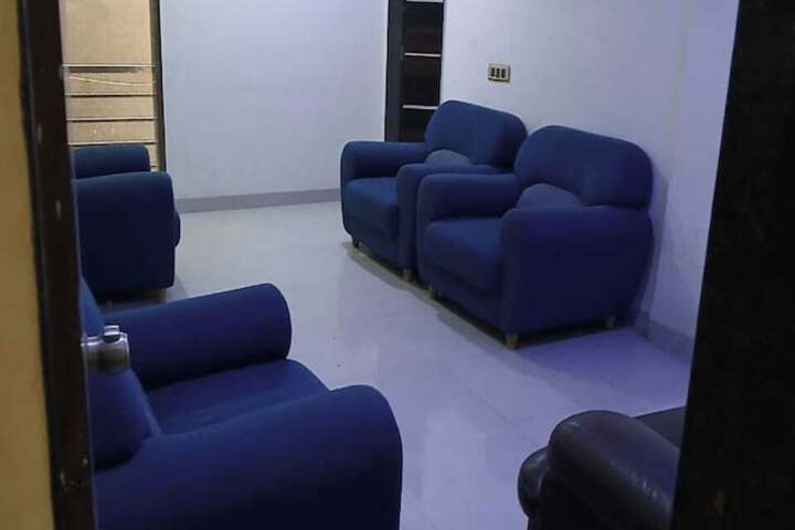 Room 17 of 30