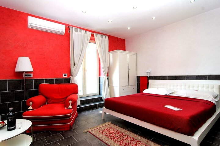 Room 8 of 67