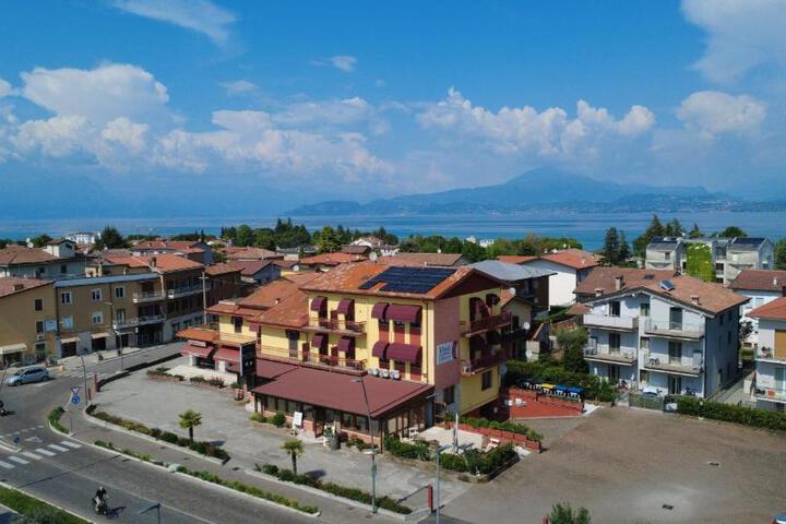 Hotel Primavera