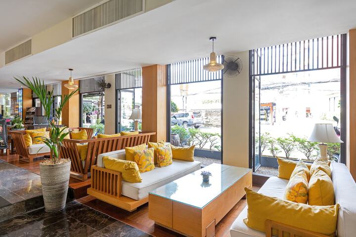 Lobby Photo