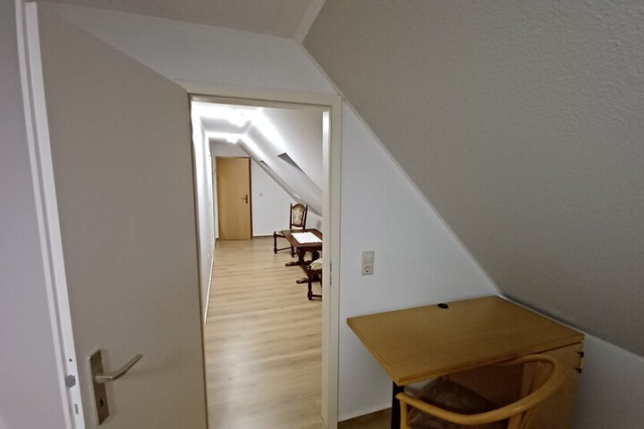 Room 6 of 23
