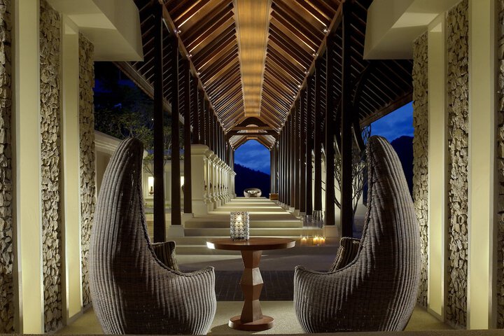 Lobby Photos