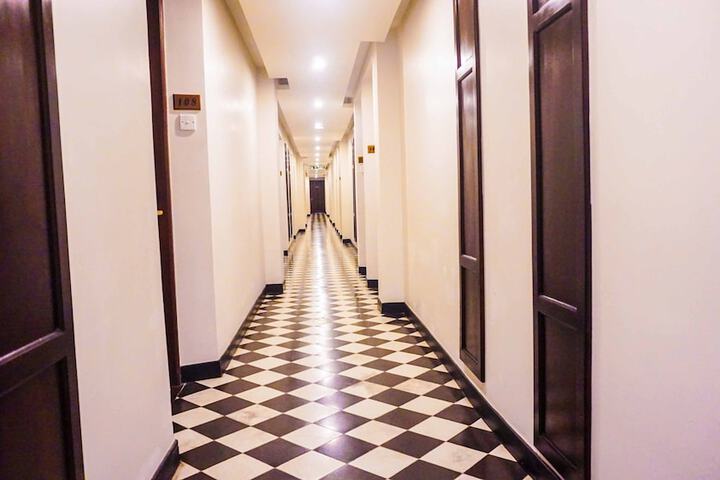 Ballroom/Hall 61 of 67