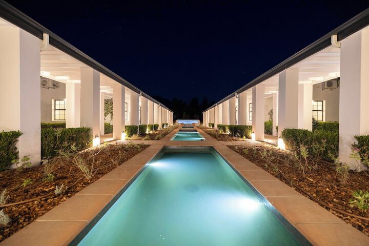 Hotel 63 of 67