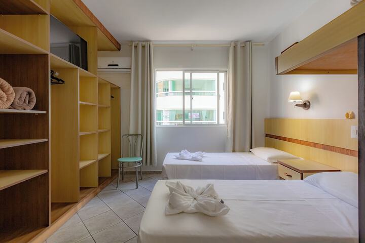Room 48 of 104