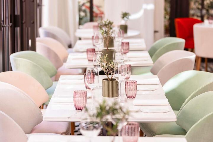 Dining 194 of 261
