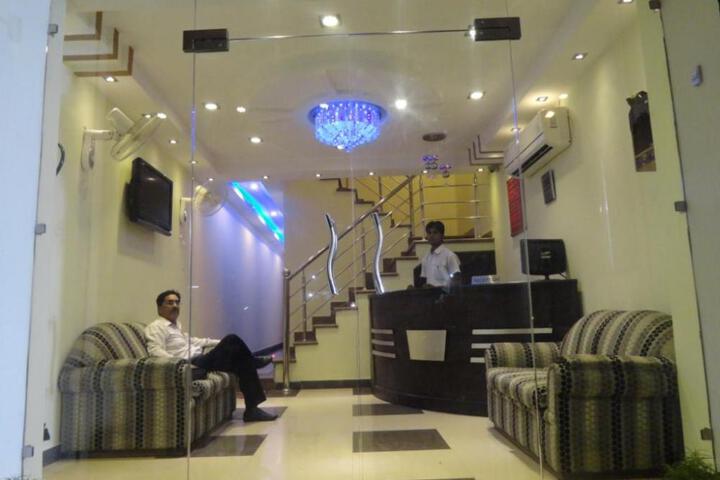 Grand Hotel