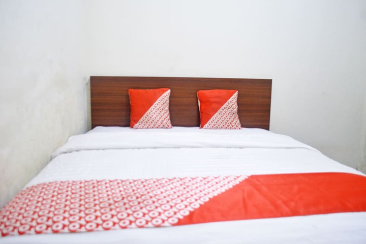 Room 10 of 24