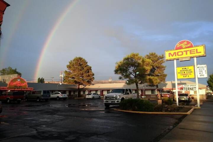 Property Grounds 23 of 28