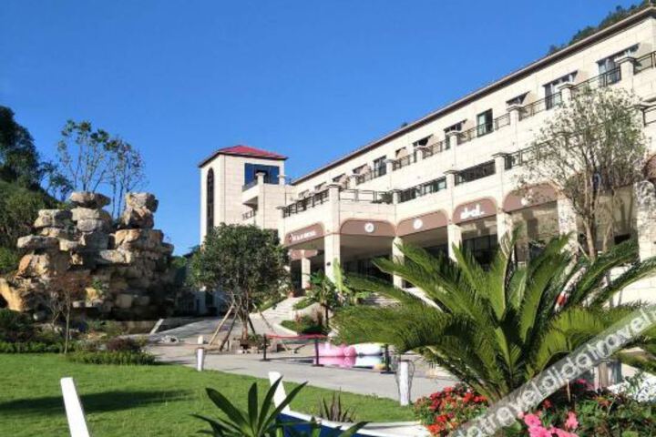 Water Bay Holiday Hotel