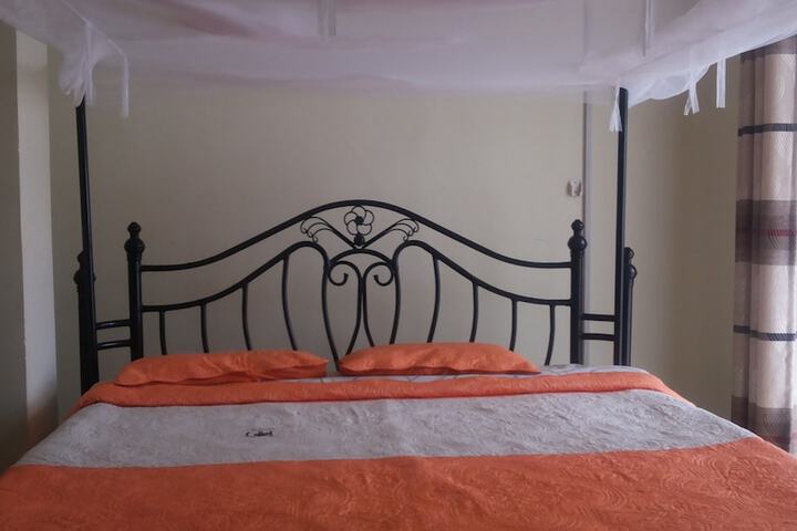 Room 7 of 52