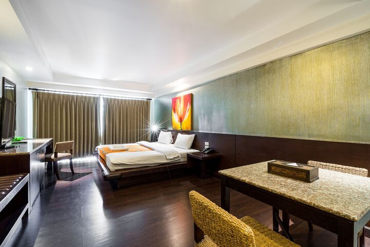 Room 15 of 62