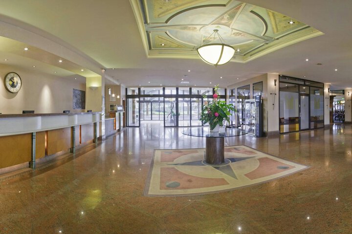 Hotel Lobby