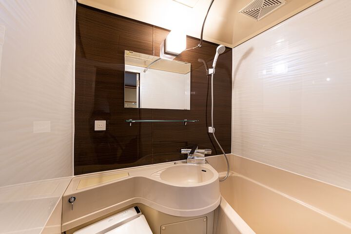 Bath Interior