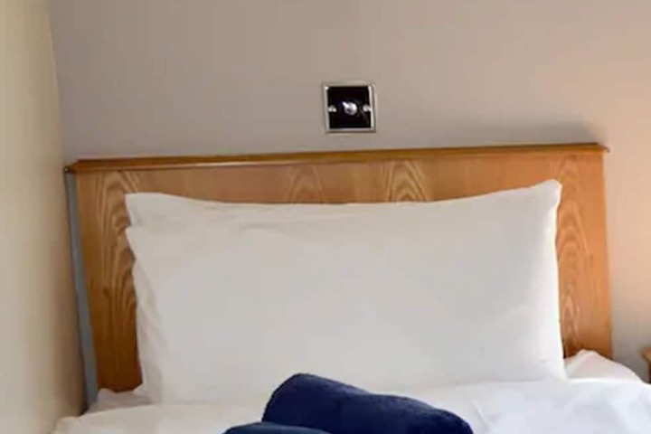 Room 18 of 54