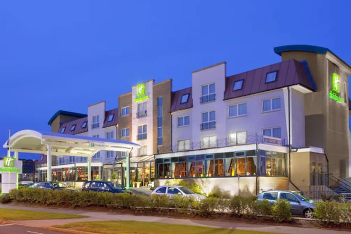Hotel 96 of 99