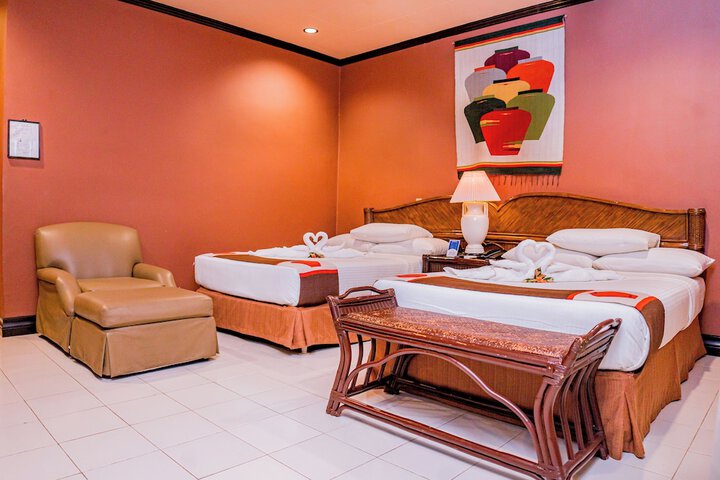 Room 11 of 23