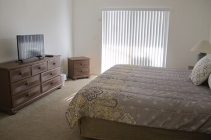 Room 168 of 291
