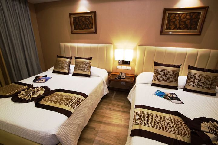 Room 14 of 62