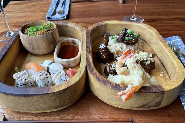 Dining 74 of 90