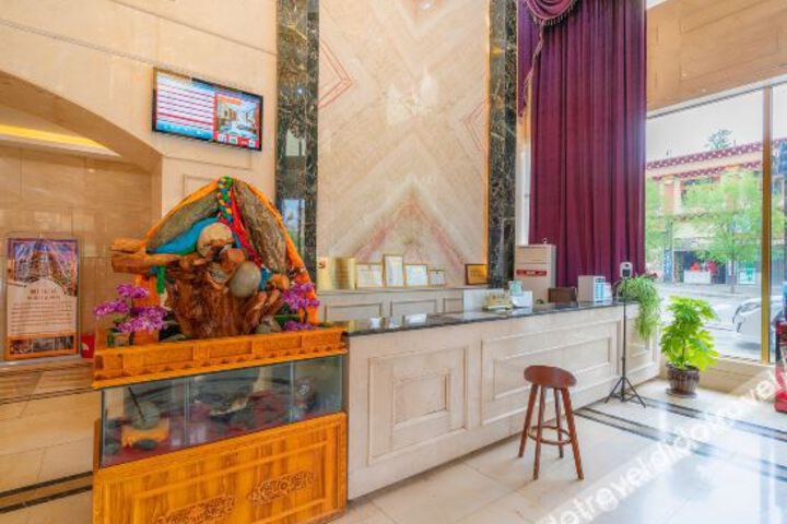 Hotel Interior 49 of 65
