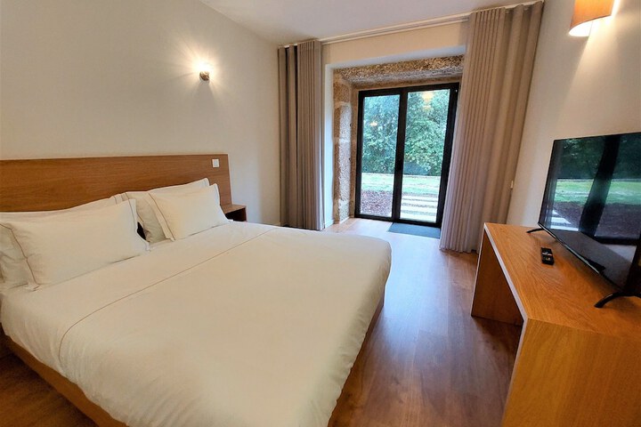 Room 10 of 53