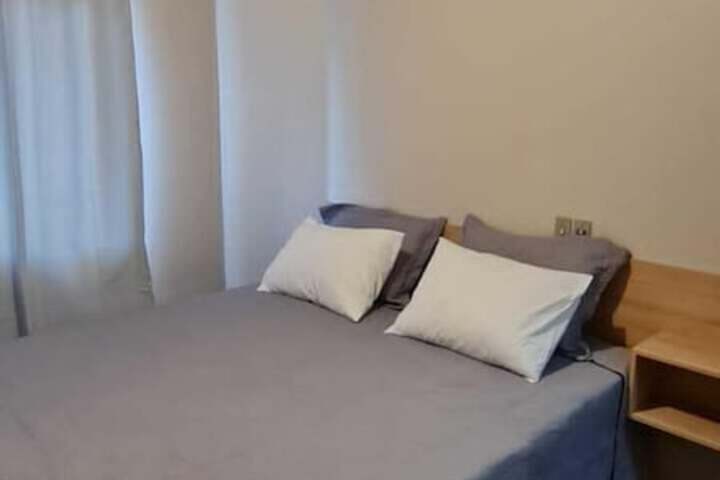 Room 3 of 17