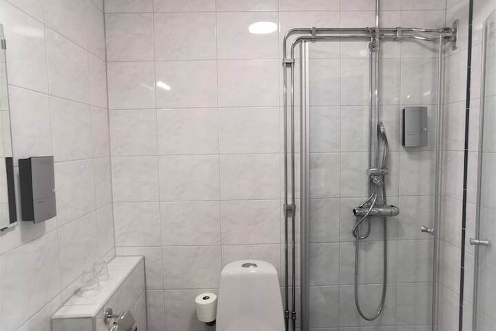 Room 35 of 52