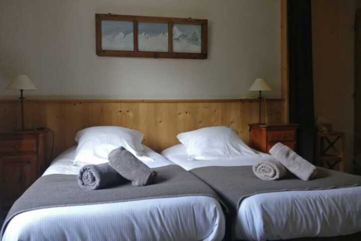 Room 8 of 53