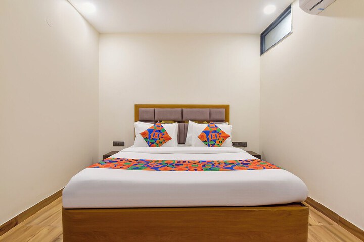 Room 22 of 52