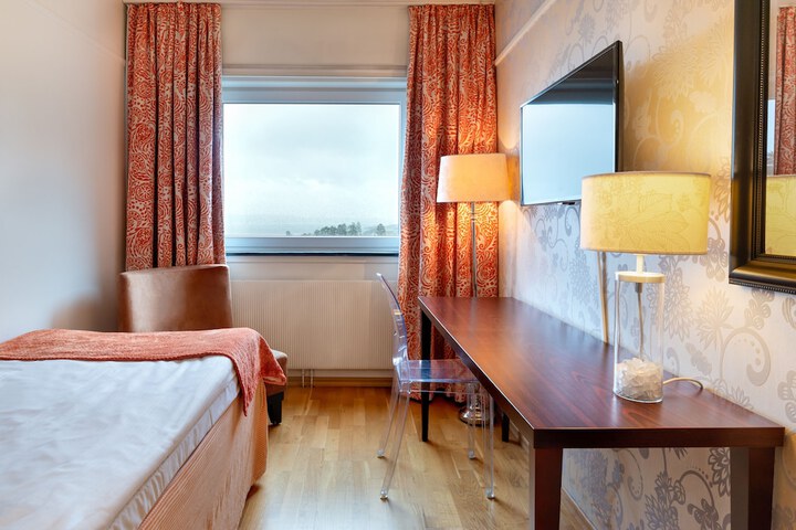Room 15 of 101