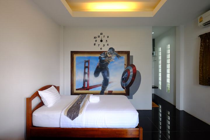 Room 10 of 33