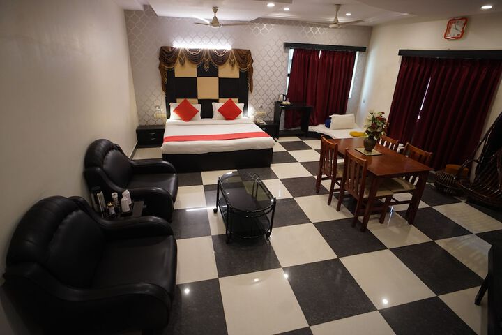 Room 25 of 44