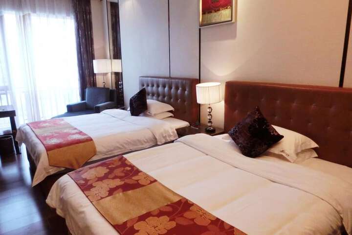 Room 7 of 26