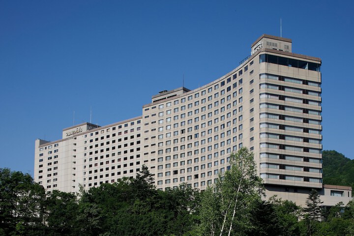 Hotel 185 of 190