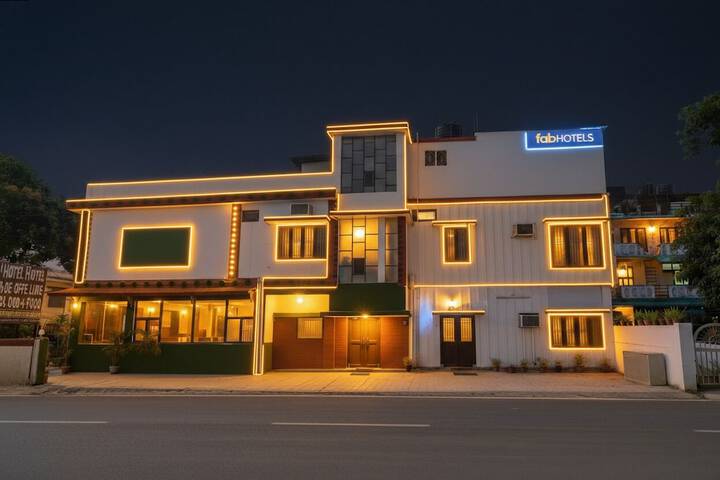 FabHotel Limewood