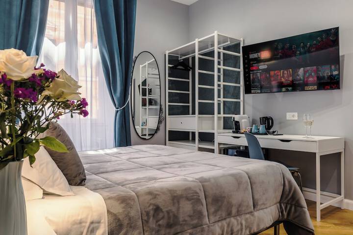 Room 21 of 71