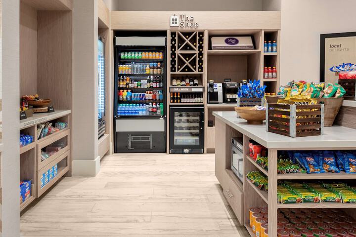 Snack bar