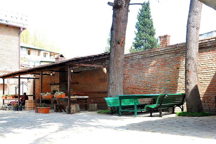 Hotel Exterior 98 of 134