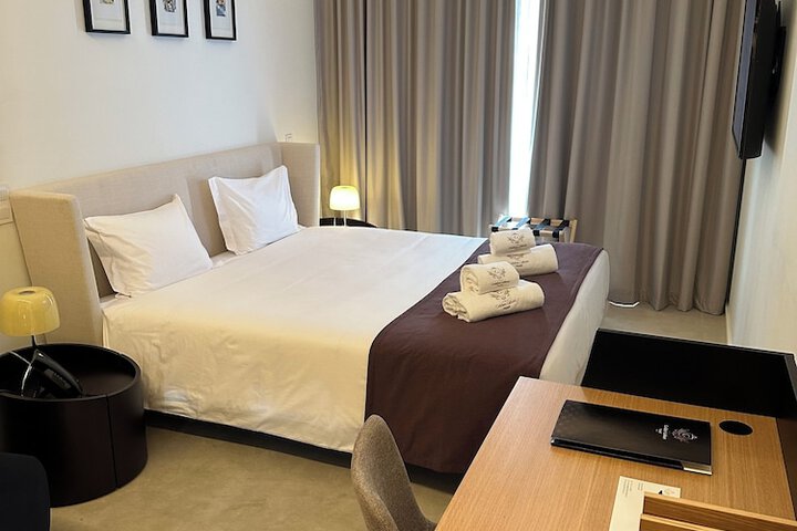 Room 26 of 105