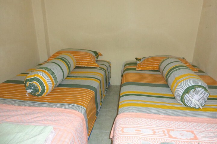 Room 7 of 39